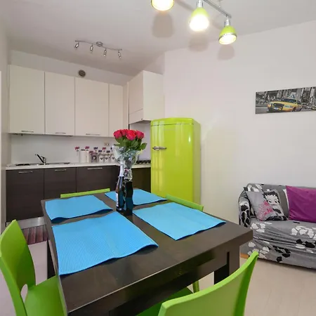 Apartment Casa Alessia-300mt To & Center Of Peschiera