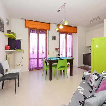 Apartment Casa Alessia-300mt To & Center Of Peschiera *